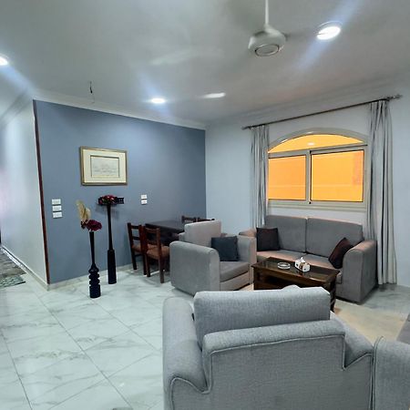 German Dolphin Apartment El Qoseir Luaran gambar