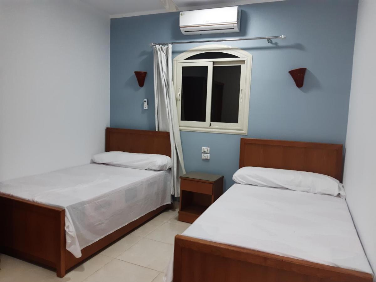 German Dolphin Apartment El Qoseir Luaran gambar