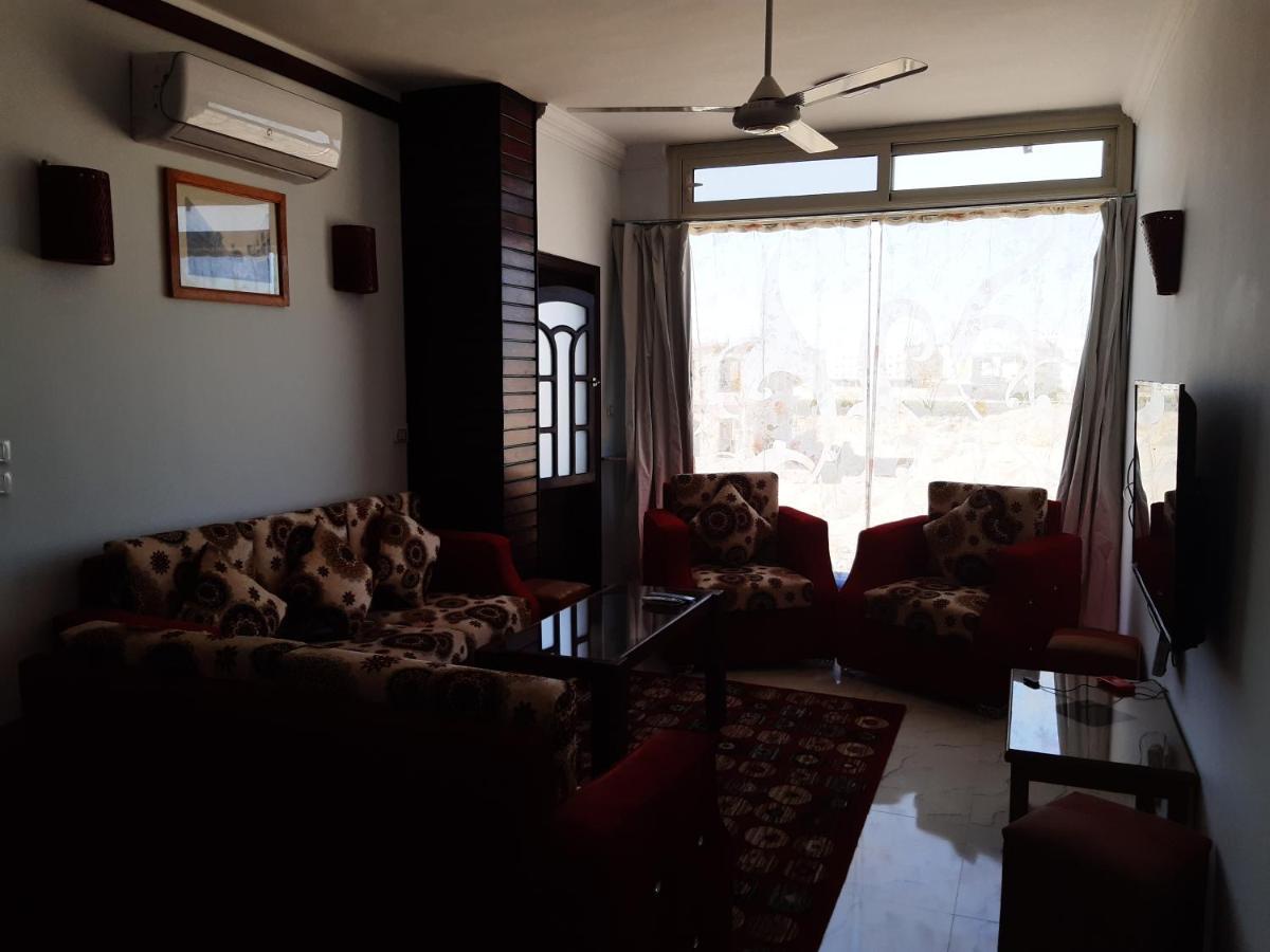 German Dolphin Apartment El Qoseir Luaran gambar