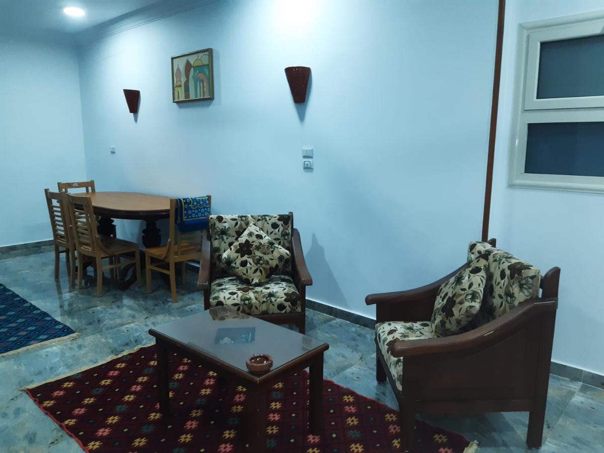 German Dolphin Apartment El Qoseir Luaran gambar