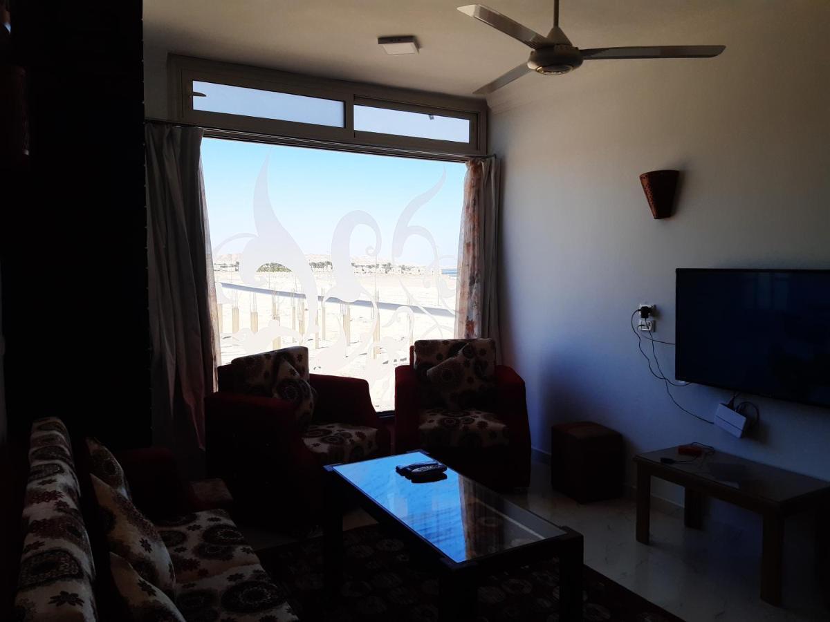 German Dolphin Apartment El Qoseir Luaran gambar