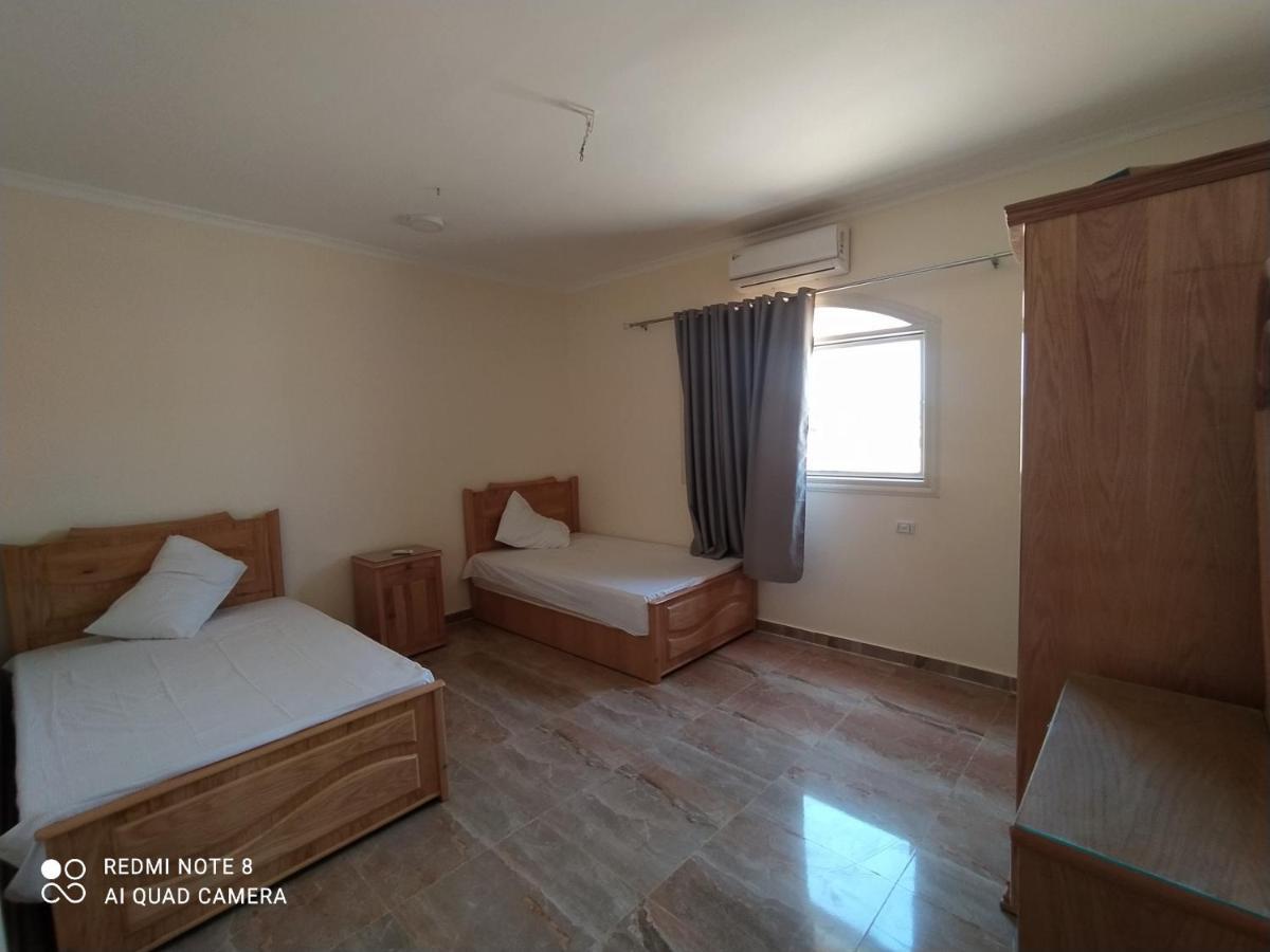 German Dolphin Apartment El Qoseir Luaran gambar
